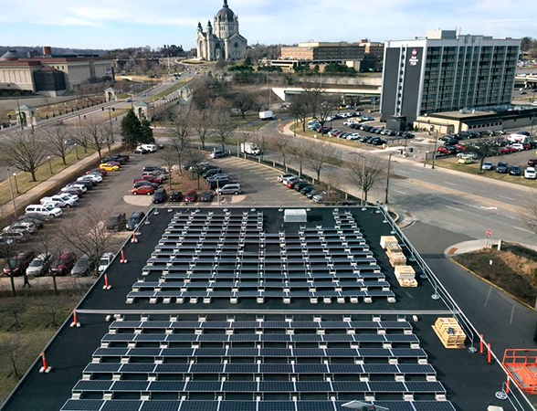 Pictures of solar panels on the roof of MnDOT's Central Office.